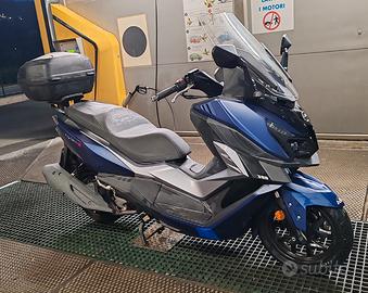 cruisym 300 del 202q