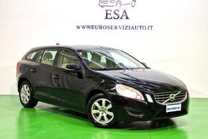 VOLVO V60 T3 Powershift Kinetic