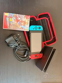 Nintendo switch + Cover + Super Mario Odyssey