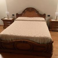 LETTO+2 COMODINI + CASSETTONE