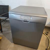 lavastoviglie Smeg 