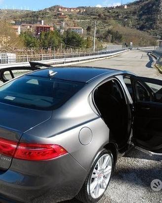 JAGUAR XE 2.0d(AUTO NUOVA:FERMA dal 2019)E6B,STRAF