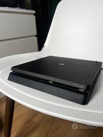 PS4 Slim + Sony DualShock