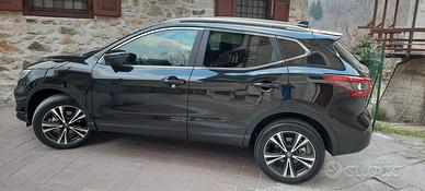 Nissan Qasquai 1.7 N-connecta 4wd automatico