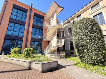 UFFICIO A BRUGHERIO