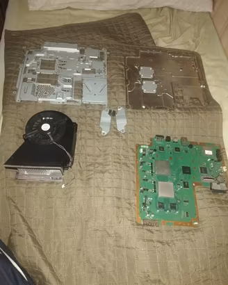 pezzi di ricambio PlayStation 3 slim cech-25XX
