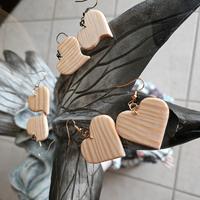 Orecchini on legno a mano