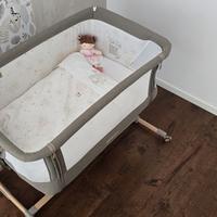 Culla letto next to me