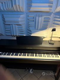 Pianoforte Yamaha CLP 535 B