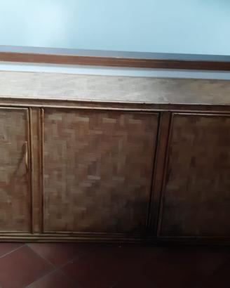 Mobile basso in bamboo / vimini 3 ante 160 cm.