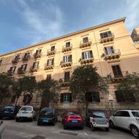 7 Vani pressi Libertà/Croci