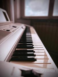 Yamaha Dgx 300 | Portable Piano | Staffa + Pedale