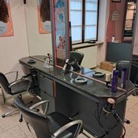 arredamento negozio parrucchiera