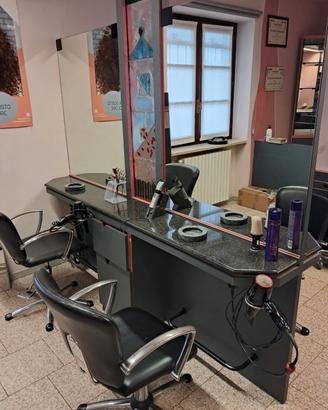 arredamento negozio parrucchiera