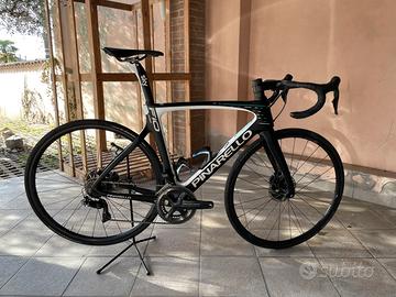 Pinarello F10 disk team sky