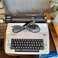 Macchina da.scrivere anni 80