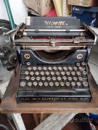 Macchina da scrivere Olivetti M20