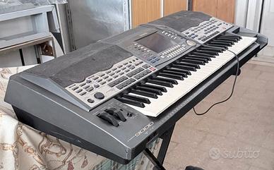 tastiera musicale Yamaha psr 9000