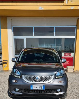 Smart ForFour 70 1.0 Youngster