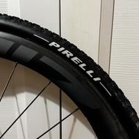 Zipp 303s + copertone Pirelli Cinturato 40
