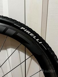 Zipp 303s + copertone Pirelli Cinturato 40