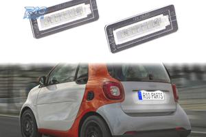 LUCI TARGA A LED PER SMART FORTWO