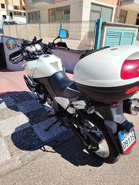 Suzuki v strom 650