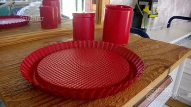 Barattoli in latta, terracotta e vetro