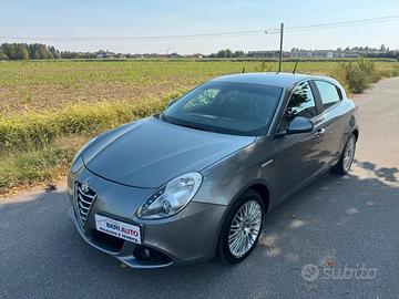 Alfa Romeo Giulietta adatta neopatentati