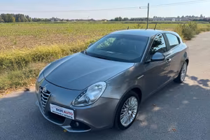 Alfa Romeo Giulietta adatta neopatentati