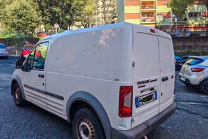 Ford connect 1. 8 gasolio l'unico proprietario 