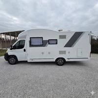 camper semintegrale adria 