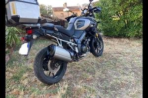 Suzuki v strom dl 1000