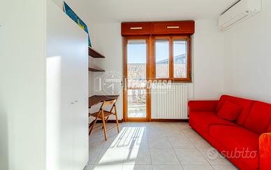 Appartamento a Milano Via Paolo Pallia 3 locali