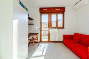 Appartamento a Milano Via Paolo Pallia 3 locali