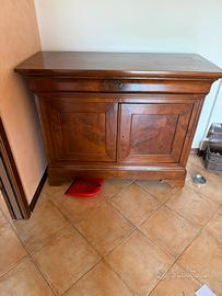 Mobile credenza