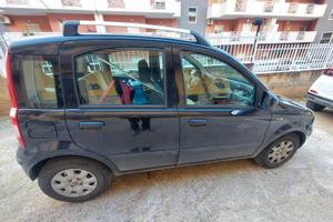 panda anno 2009 prezzo 3000€ trattabile