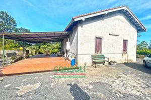 Casa singola immersa nel verde a Linguaglossa (CT)