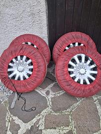 Cerchi per gomme invernali compreso di gomme