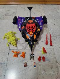 Mighty Max terror talons