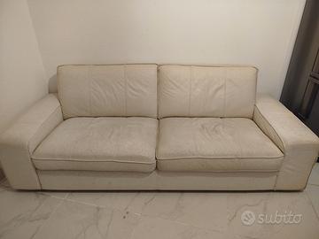 Divano in pelle con difetti