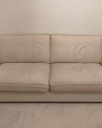 Divano in pelle con difetti