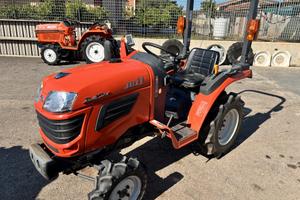 TRATTORINO KUBOTA JB11 DT CON FRESA SOLO 260 ORE