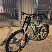 Kona stinky Deluxe 2010 