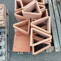 Elementi decorativi in laterizio