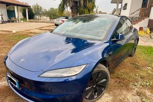 Model 3 highland rwd