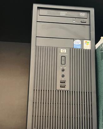 pc desktop hp company con processo Intel