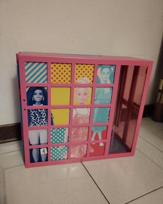 Armadio delle Barbie 