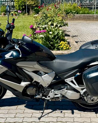 HONDA CROSSRUNNER 800cc.