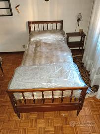 Letto singolo in legno